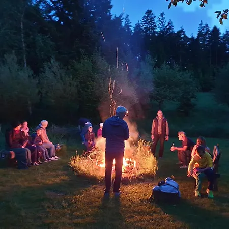 Alm In Schoellbuechl, Farm stay